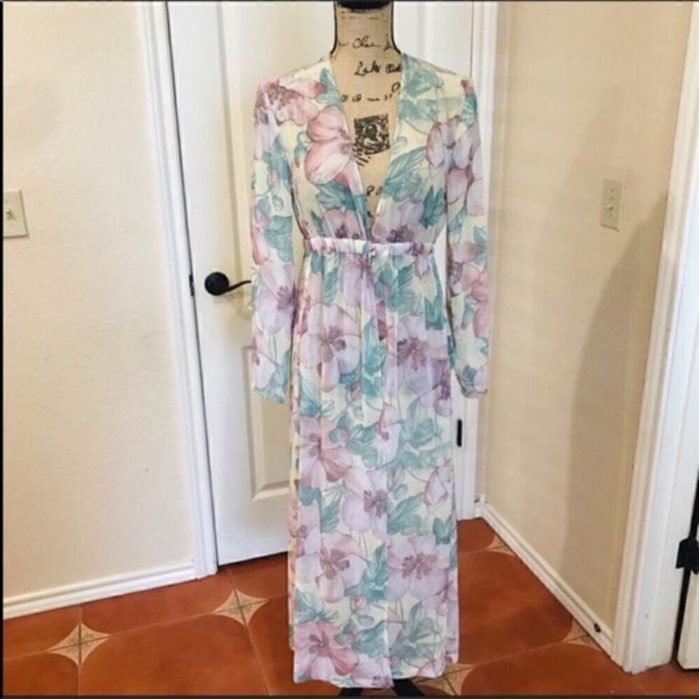 NWOT ZARA floral semi sheer duster